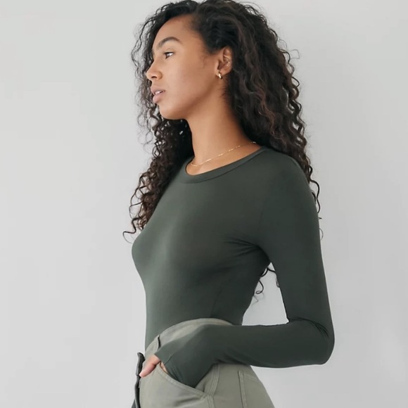 Aritzia Wilfred Mustard Yellow Bodysuit - Picture 1 of 5